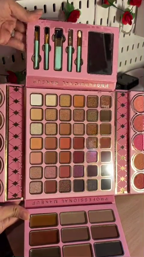 Vogue Beauty Pro Makeup Palette Box SNK SL4 13JAN4