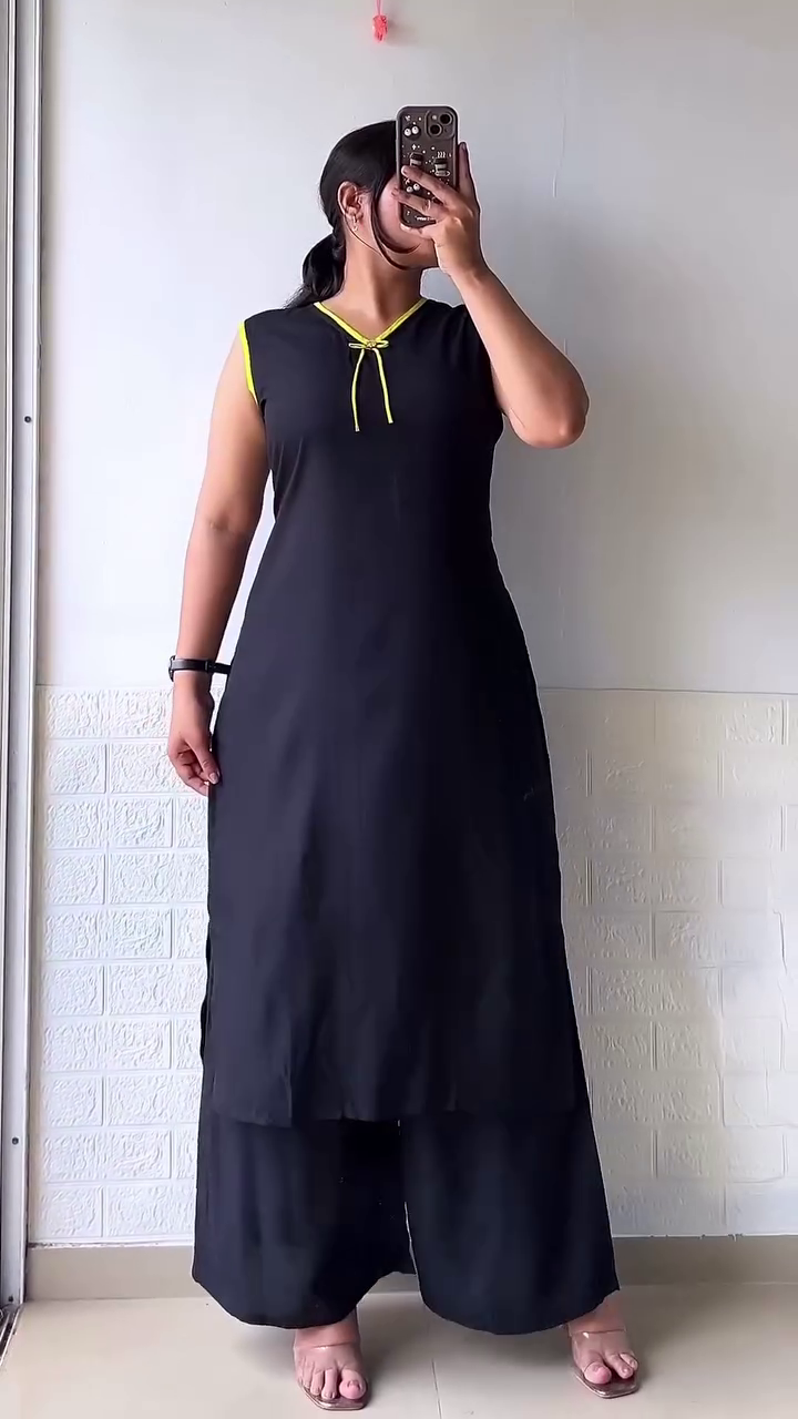 Daily Wear Kurti Printed with Simple office work