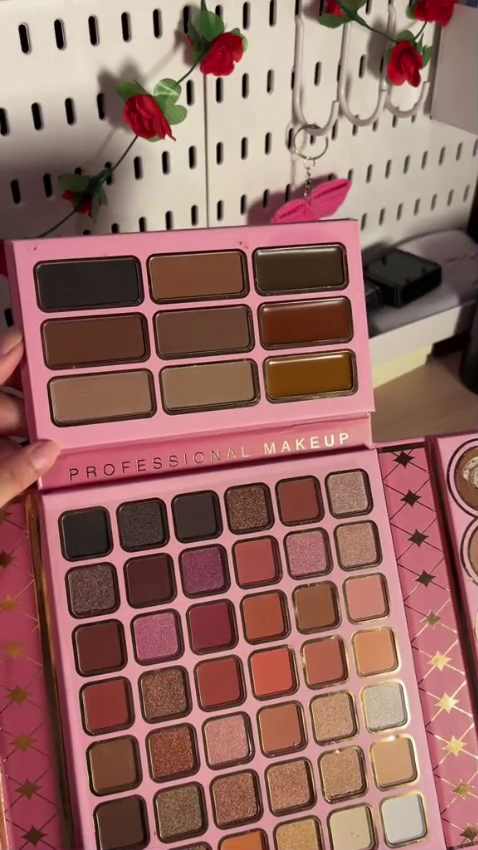Vogue Beauty Pro Makeup Palette Box SNK SL4 13JAN4