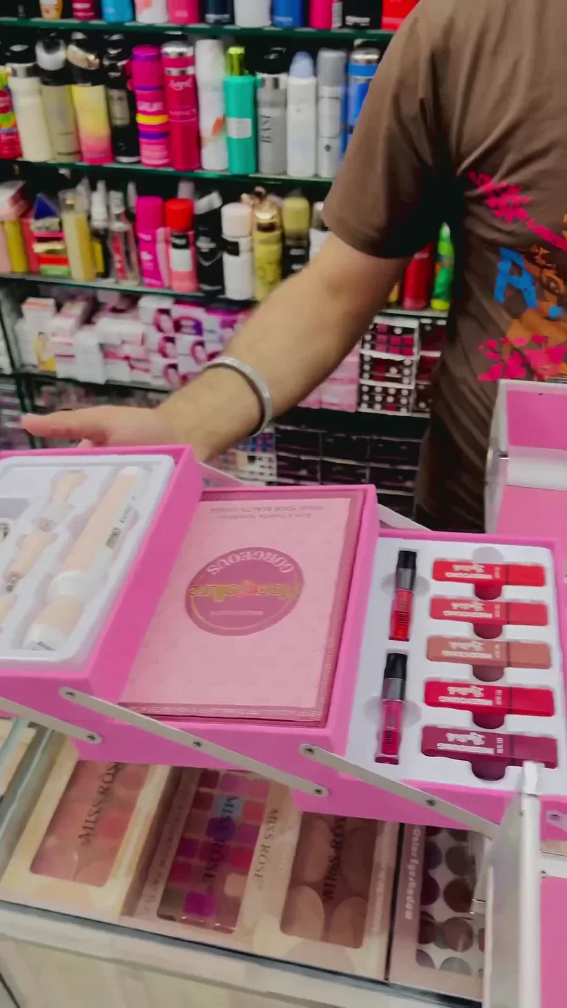 Winter Sale Travel Makeup Kit with Mirror and Beauty Portable Set Online (6AG4) 39 pg3 (Copy)