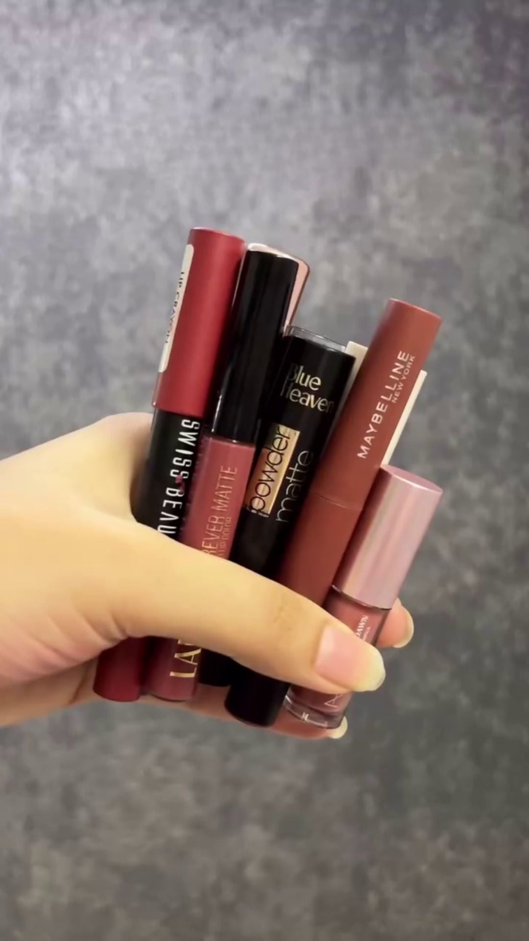 Colors Queen All Day Wear Liquid Lipstick & Long Lasting Matte Lipsticks AK2(3JN)