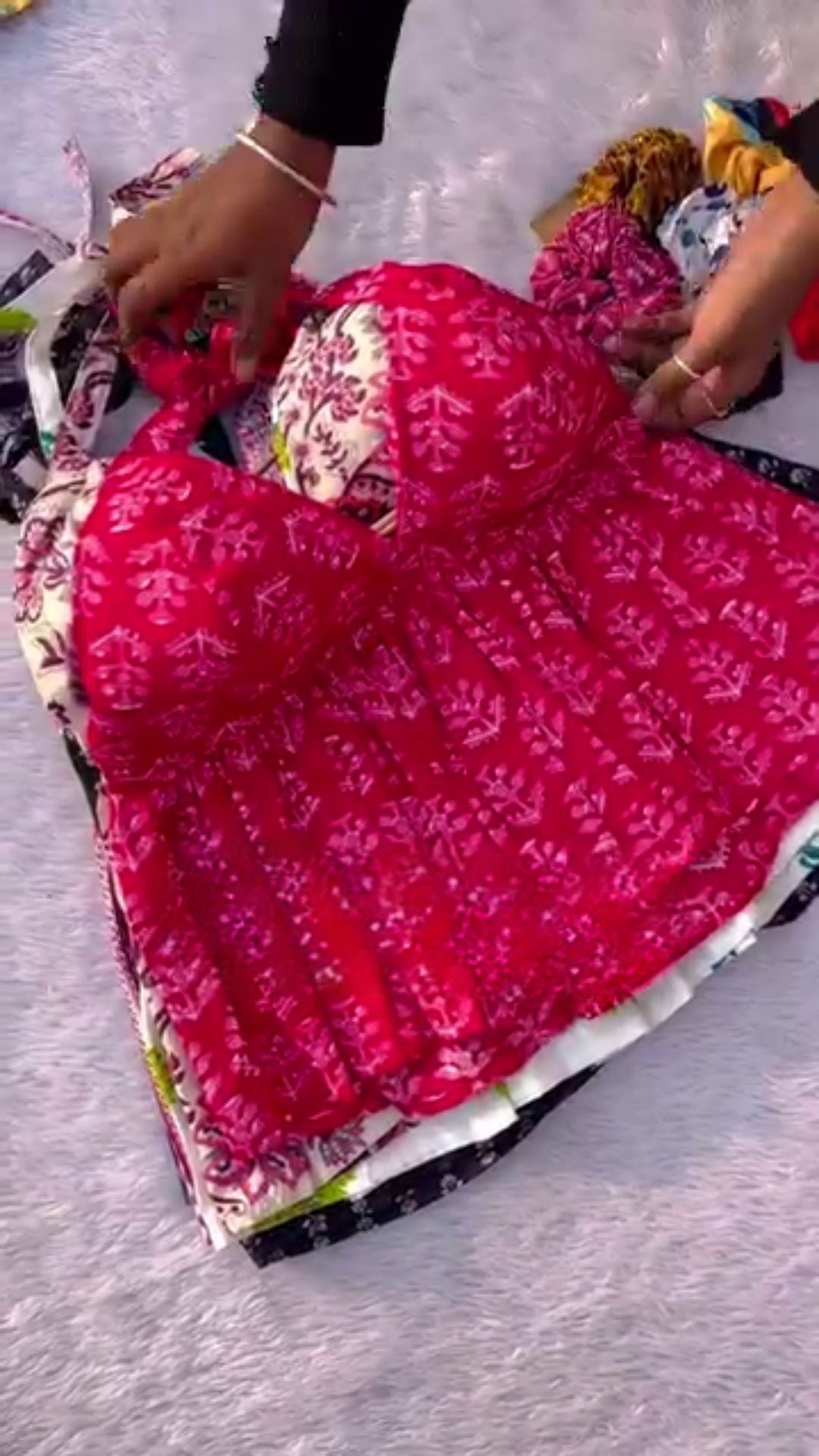 Women Floral Printed Cotton Pink and Red Floral Top