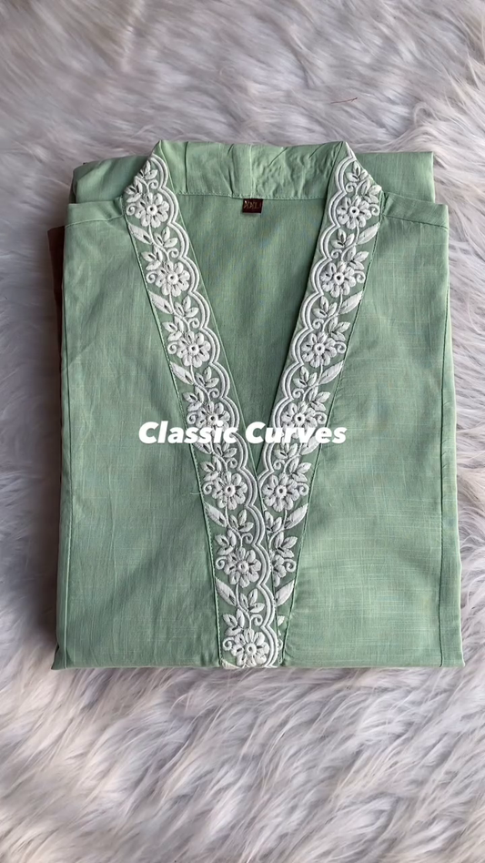 Pastel Green Ethnic Motifs Embroidered Round Neck Thread Work Straight Kurta A4