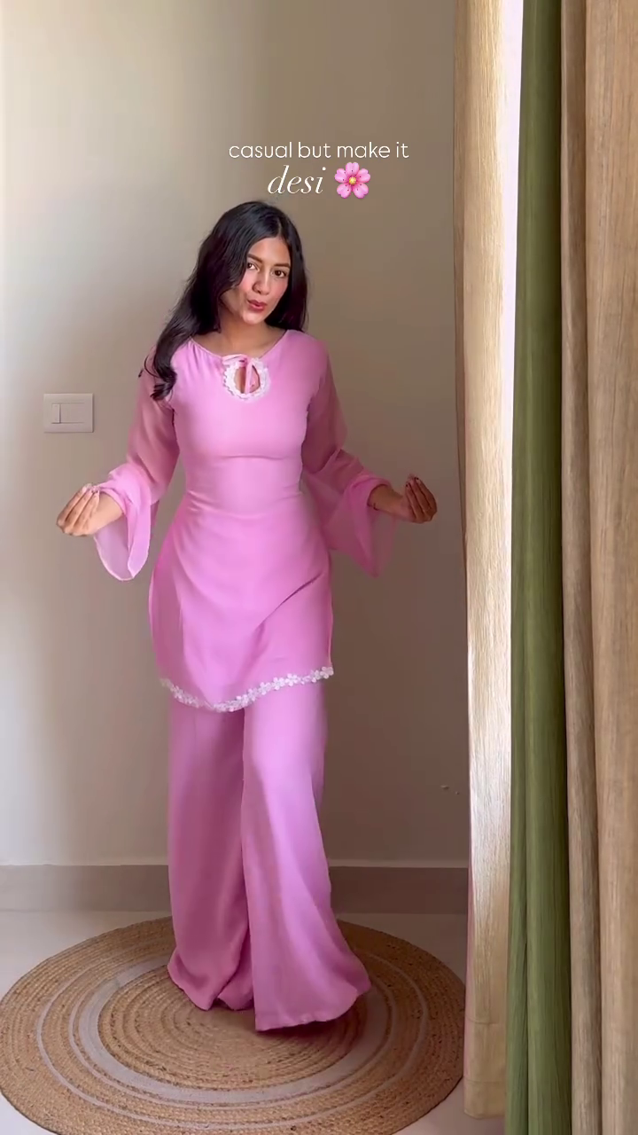 Dating Time with him Baby pink Top & Pent