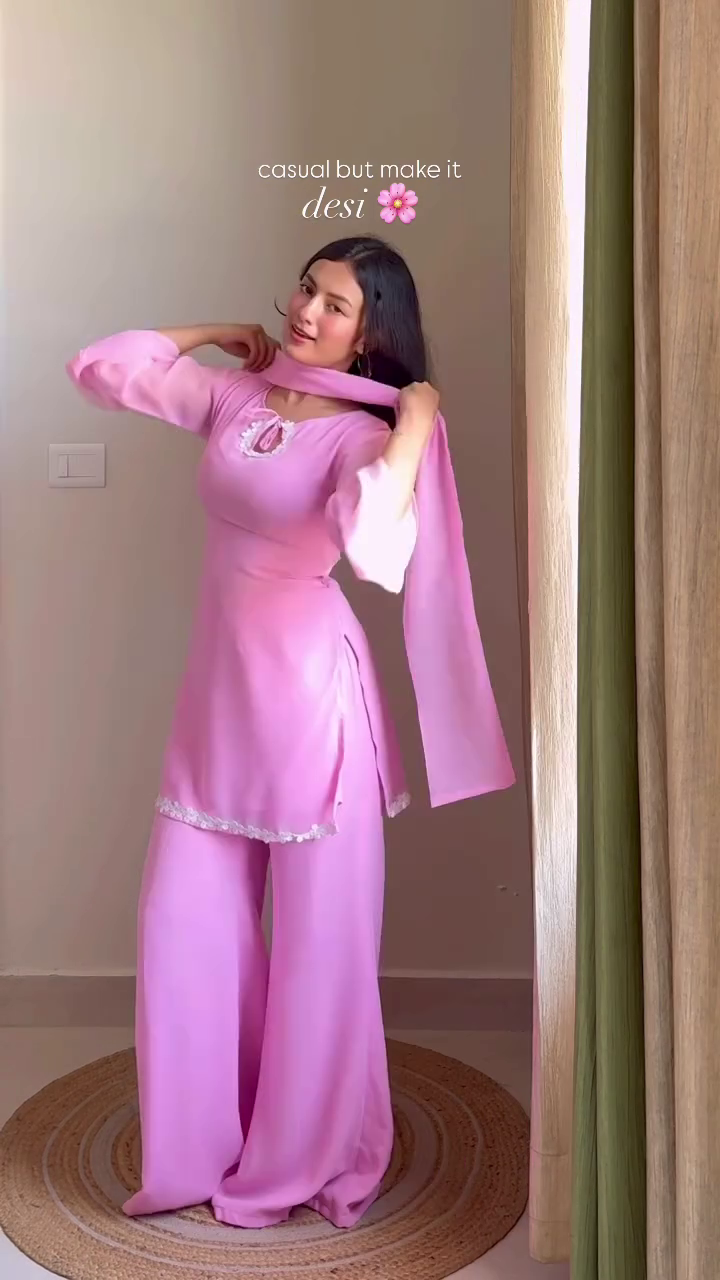 Dating Time with him Baby pink Top & Pent